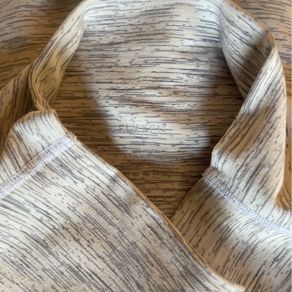 FLXXFIT leggings - Picture 2 of 3